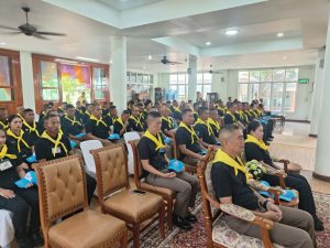 ร่วมกิจกรรมปฏิบัติธรรมและจิตอาสาพัฒนา